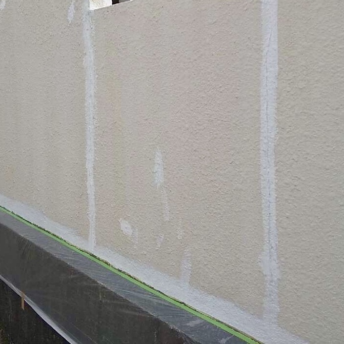 下地処理を徹底。仕上がりと耐久性に自信